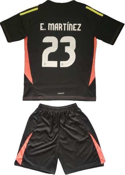 ARGENTINA 2024 black goalkeeper's kids jersey shorts set camiseta de arquero remera conjunto de niño Dibu Martinez 23